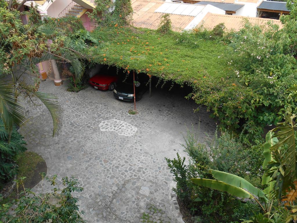 Hotel El Chaparral Panajachel Zewnętrze zdjęcie